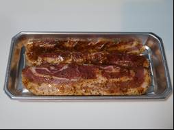 スペイン産豚バラカルビ味付け焼肉用ガーリックペッパー味（冷凍）　128円/100g